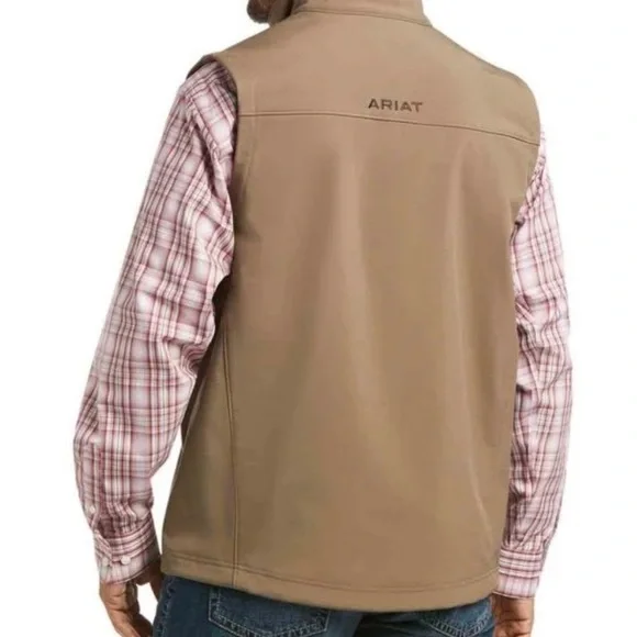 Men's Tan Ariat Vest - Picture 2 of 6